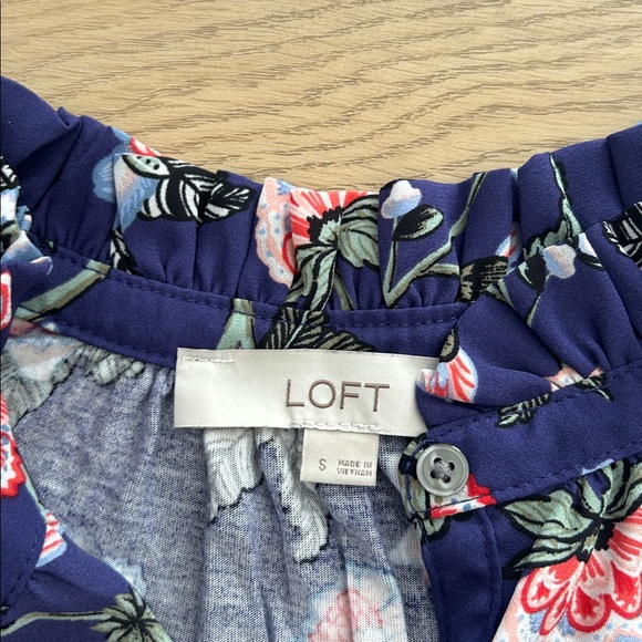 Loft Blouse - Picture 2 of 3